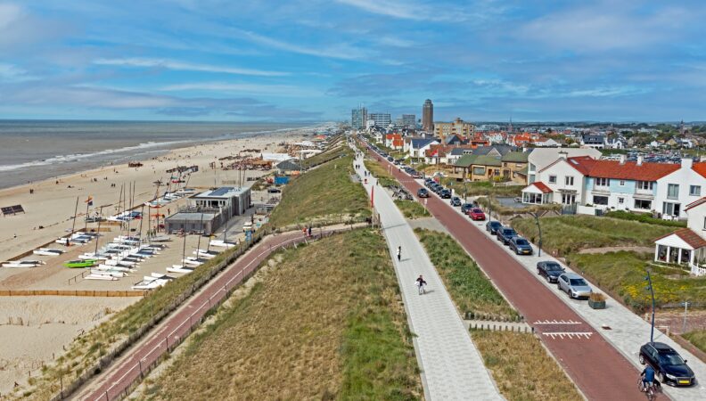 Strand & Strandpromenade von Zandvoort