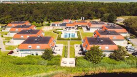 Kleiner Apartmentkomplex mit Schwimmbad