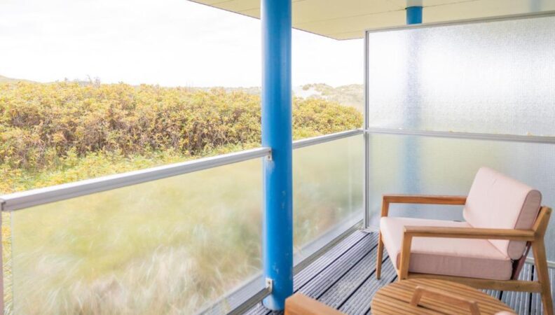 Strandhotel Ameland mit Balkon