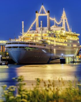 SS Rotterdam in Rotterdam Suedholland